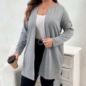 SHEIN Clasi Plus Size Plaid Coat/ Size XL/ Color Black and Gray